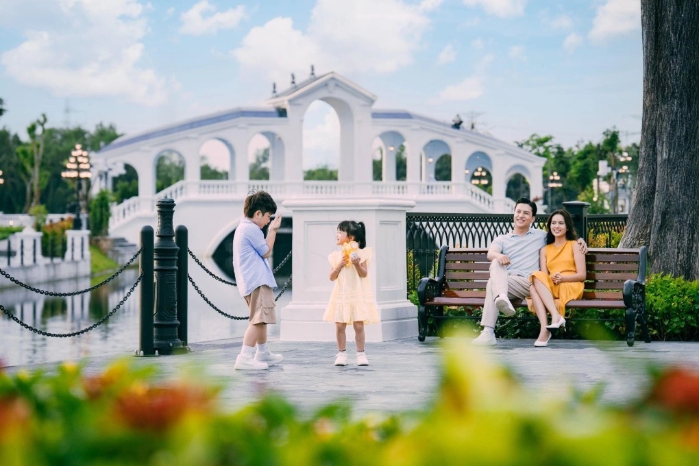 Một góc công viên ven sông tại phân khu Đảo Tiện ích Sinh thái - T&T City Millennia